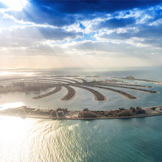 The Palm Palmeiland met zon Dubai