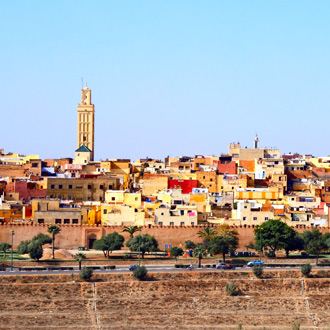Stadsrand van Fez met huizen