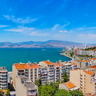 Panoramisch uitzicht over de stad van Izmir