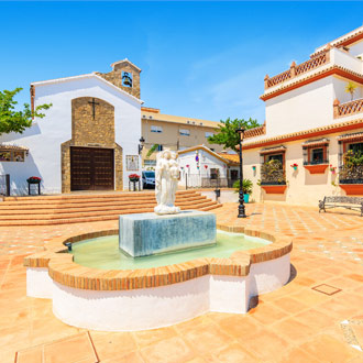 Binnenplaats met fonteintje in Estepona 