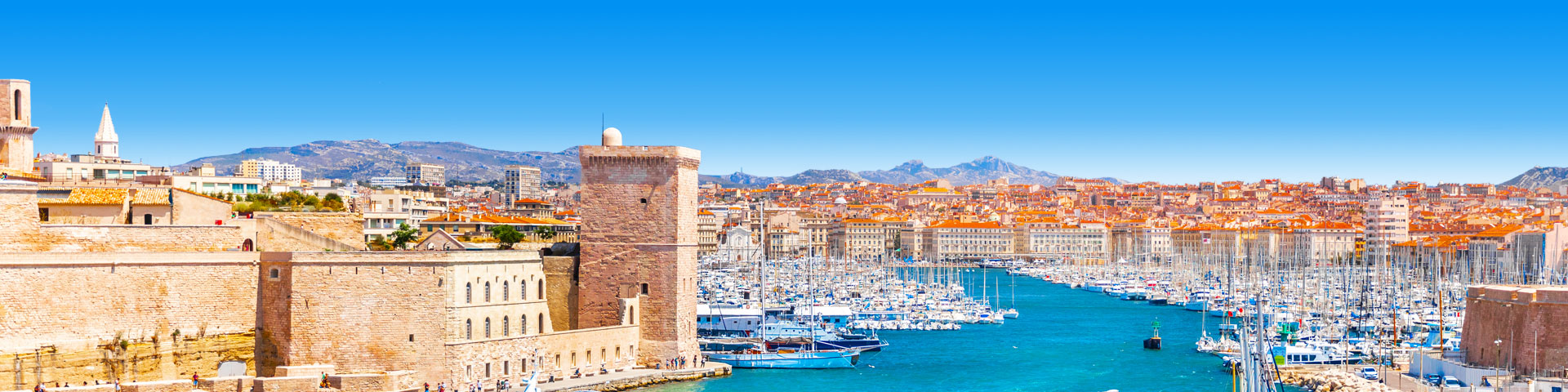Het aanzicht van de haven in Marseille