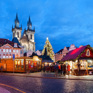 Sfeervolle kersmarkt op het Oude Stadsplein