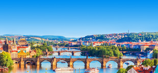 Een brug in Praag